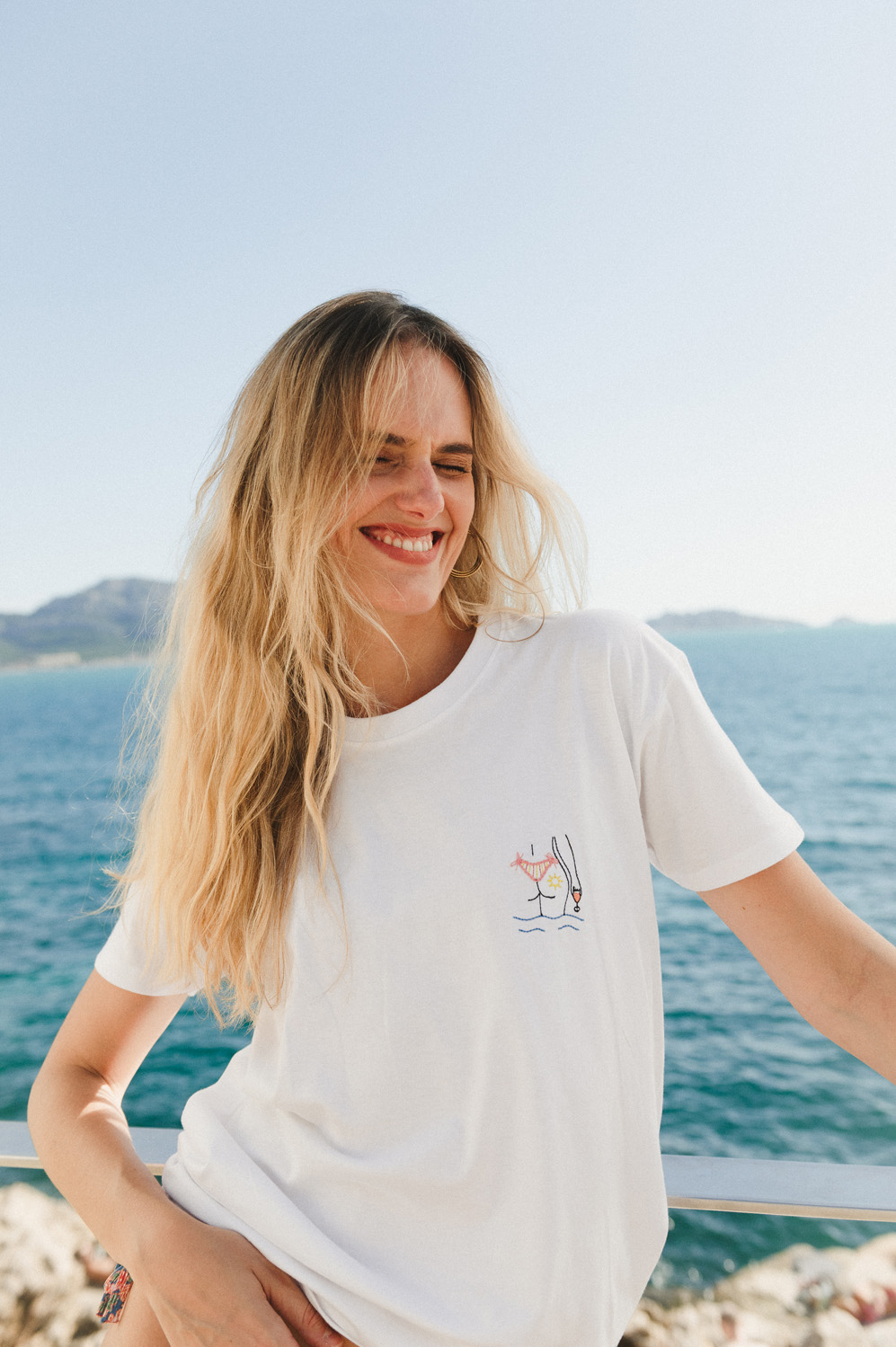 T-shirt Bikini Beach – Image 3